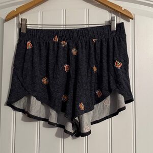 Old Navy Rainbow Skies Good vibes Be kind Sunday Sleep Shorts Small